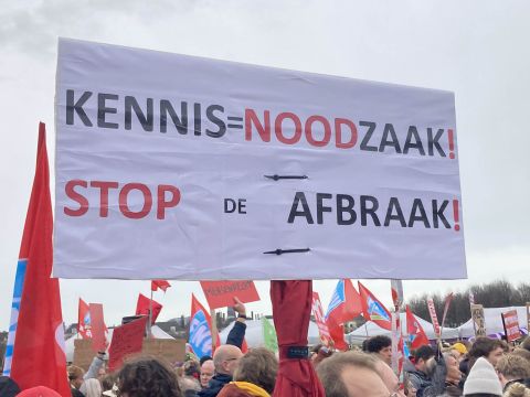 Knowledge = necessity. Stop the destruction. Photo: Marije ten Brink