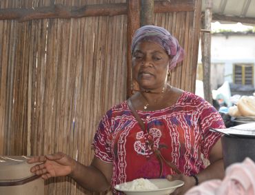 Multiple Currency Transactions among Traders along the Togo/Benin Border